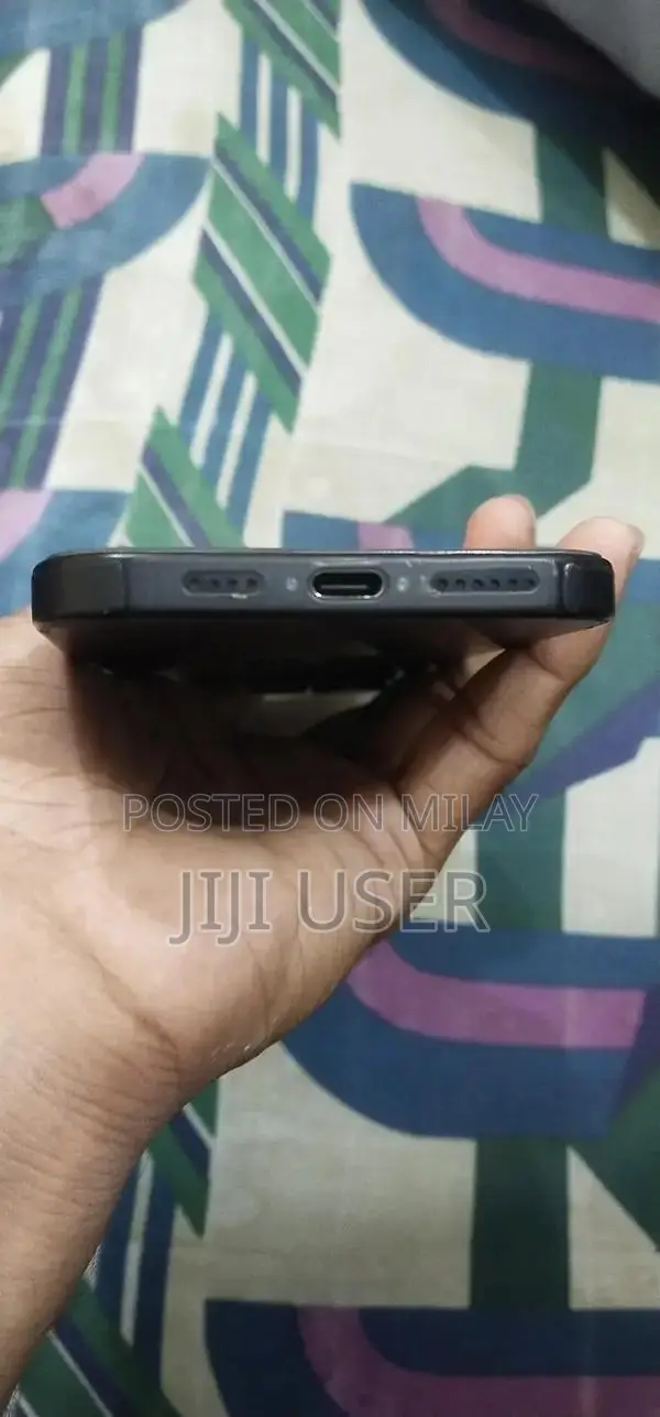 iphone 16 pro max jv