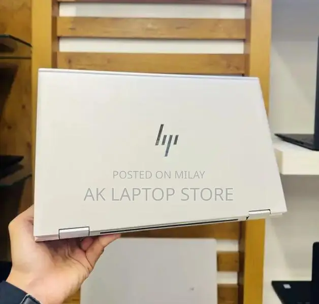 HP EliteBook 1040 G8 Touchscreen Laptop