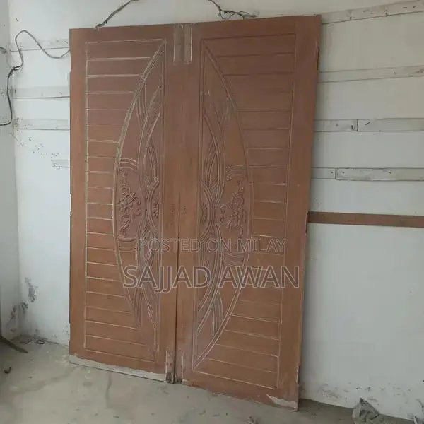 Multi-Size Wooden Furniture Door Configuration Set