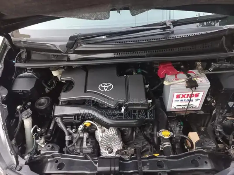 Toyota Vitz Compact City Car - Pearl Black 2015 Model