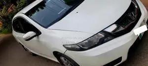 Honda City Sedan 2017 - Well Maintained Compact Sedan