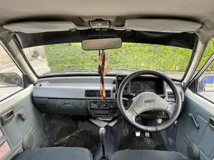 Photo - Suzuki Mehran vxr 2016