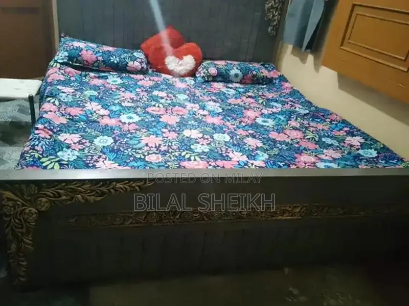 bed sofaset dressing table safe almari