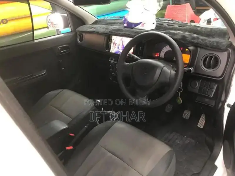 Well-Maintained Vehicle with Excellent Features and AC