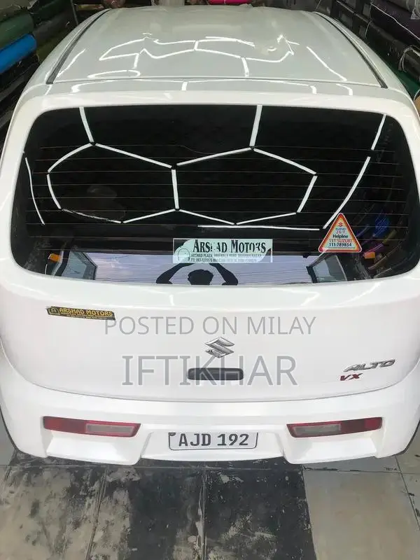 Well-Maintained Vehicle with Excellent Features and AC