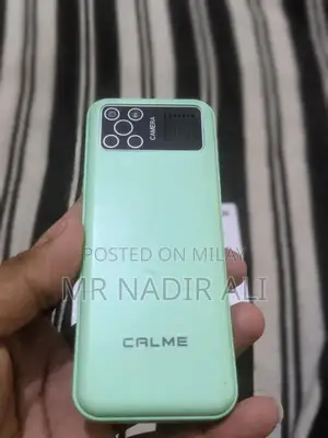 4G Keypad Mobile Phone with Hotspot & App Support