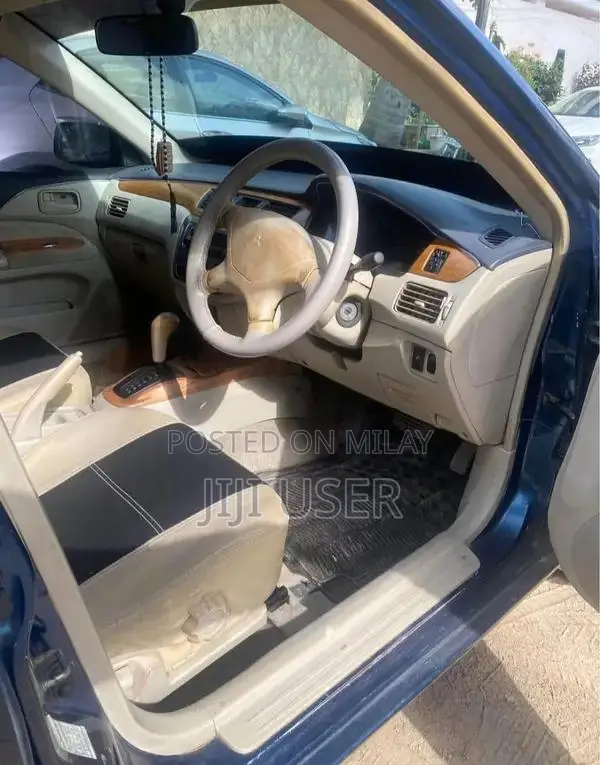 2005 Mitsubishi Lancer GLX 1.3 Sedan - Reliable Family Car