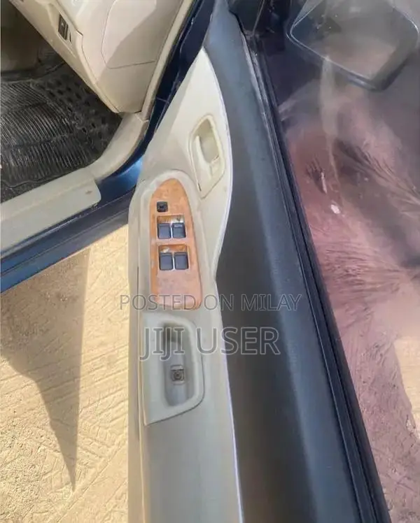 2005 Mitsubishi Lancer GLX 1.3 Sedan - Reliable Family Car