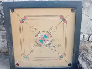 carrom board