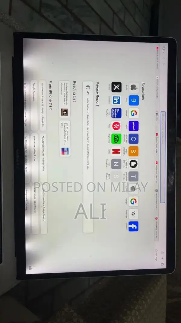 MacBook Pro 2017 i7(15 inch)