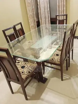 Photo - Used Dinning Table