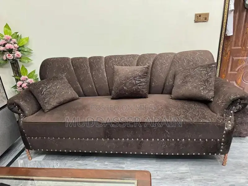 6 seater sofa set fully poshished