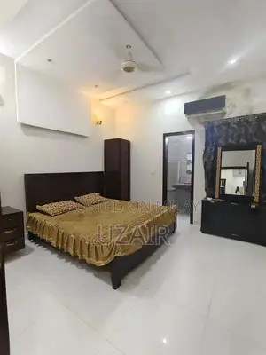 5MARLA UPPER PORTION AVIAILABLE FOR RENT IN COLLEGE ROAD lhr