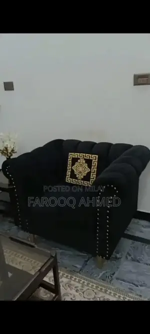 Photo - 5 seater sofa set for sale