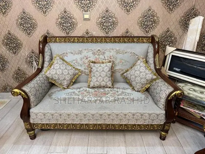 7 Seater Sofa Set with Table Set for Drawing Room