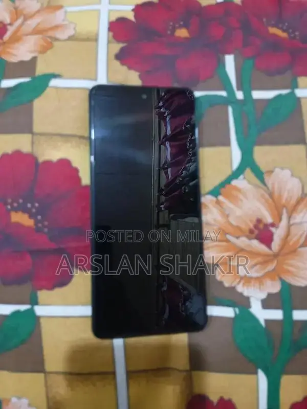 note 23 8+8/256  g99