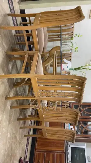 8 Seater Dinning Table Set