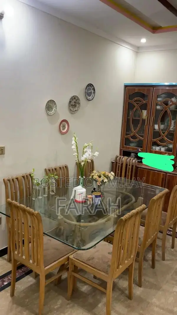 8 Seater Dinning Table Set
