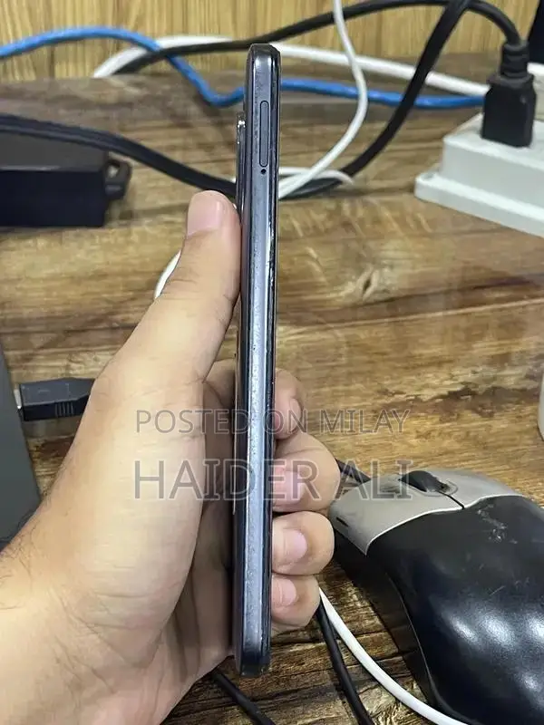 Xiaomi Redmi Note 11  – 8GB RAM 256GB Storage – PTA Approved – Best