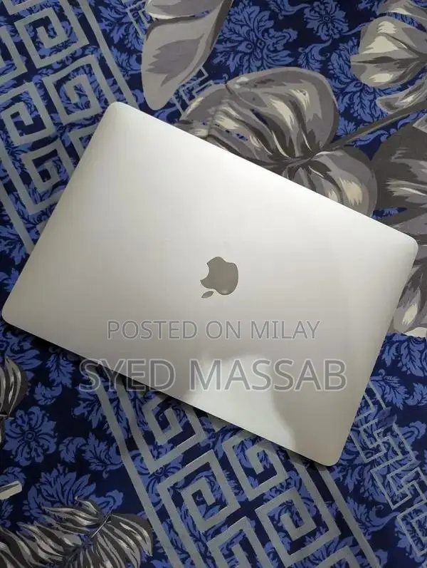 MacBook M1 Air 8/256