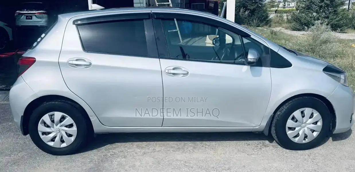 TOYATA VITZ MODEL 2011 … REG. 2016…IN GENUINE CONDITION LITLE SHOWER