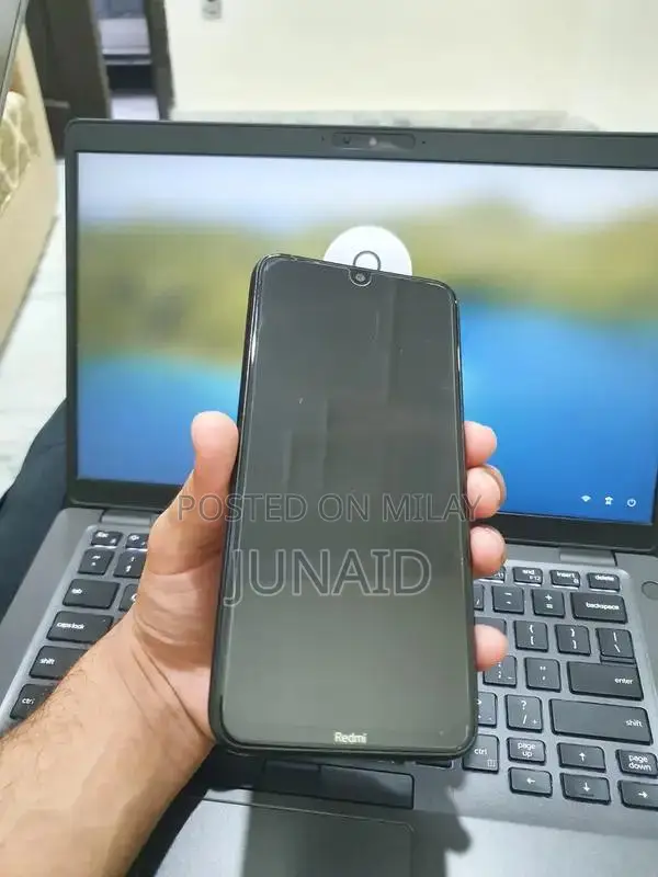 Smartphone with 4GB RAM, 64GB Storage, Complete Accessory Set