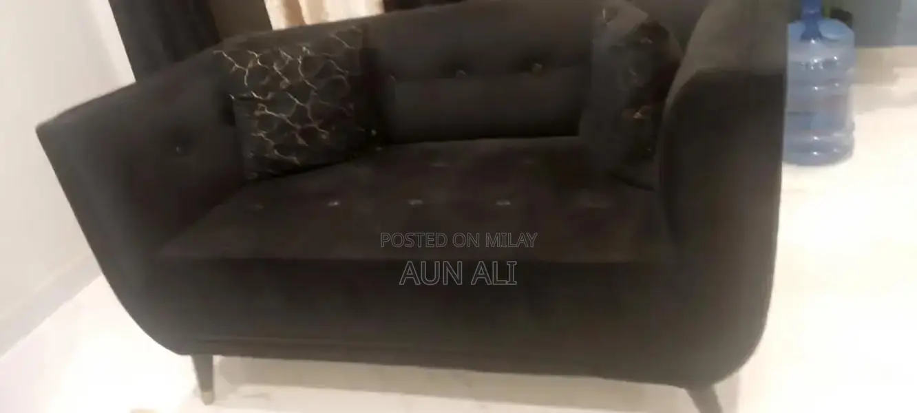 3 sofas black color