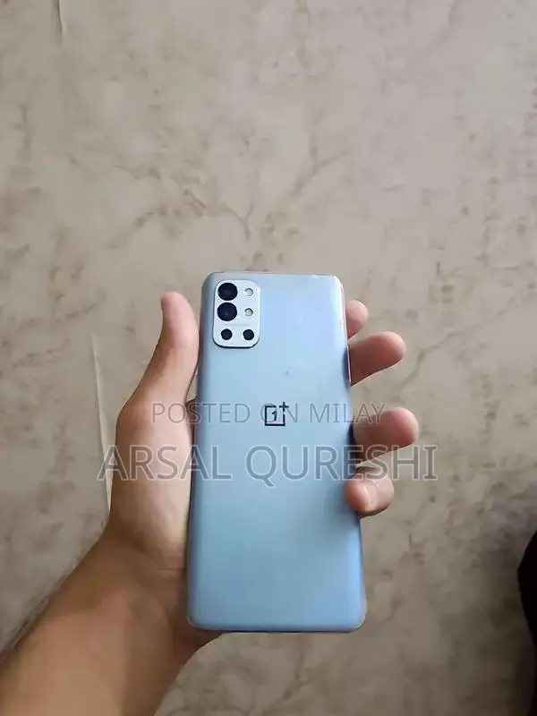 Oneplus9r/8t  8/256