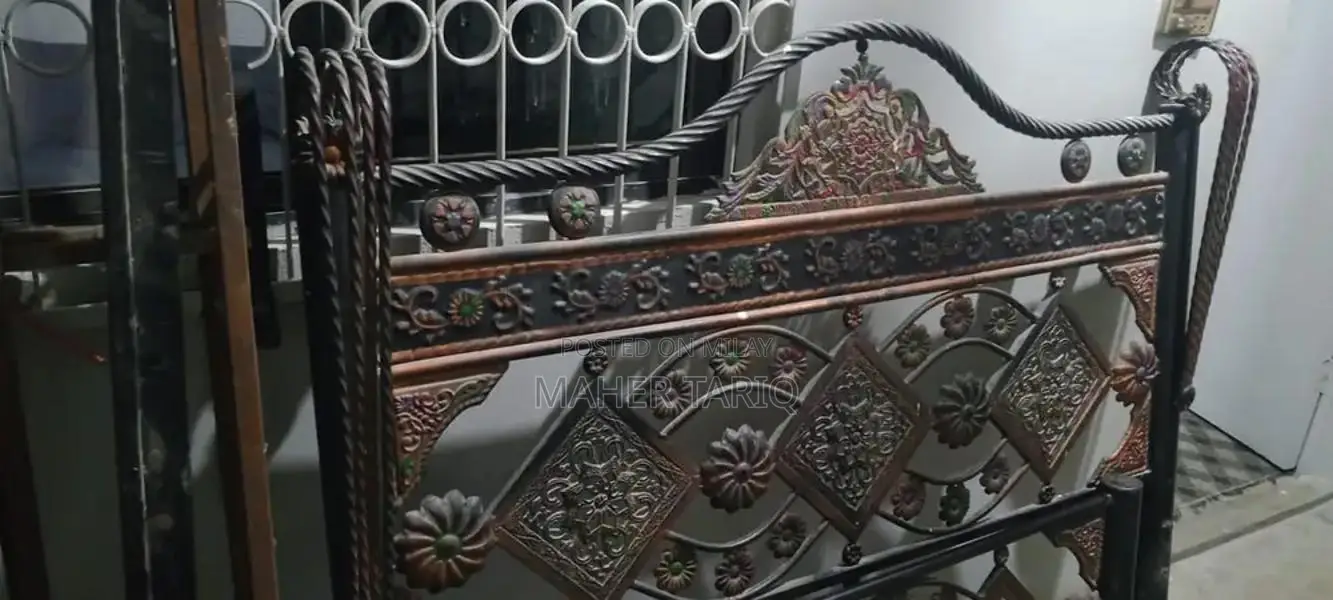 iron bed with matteresses