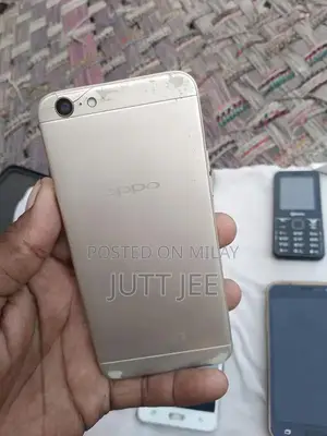 Oppo A57 all ok no opn no rapring nonPTA for sale