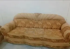 5 seater sofa set  urgent sale