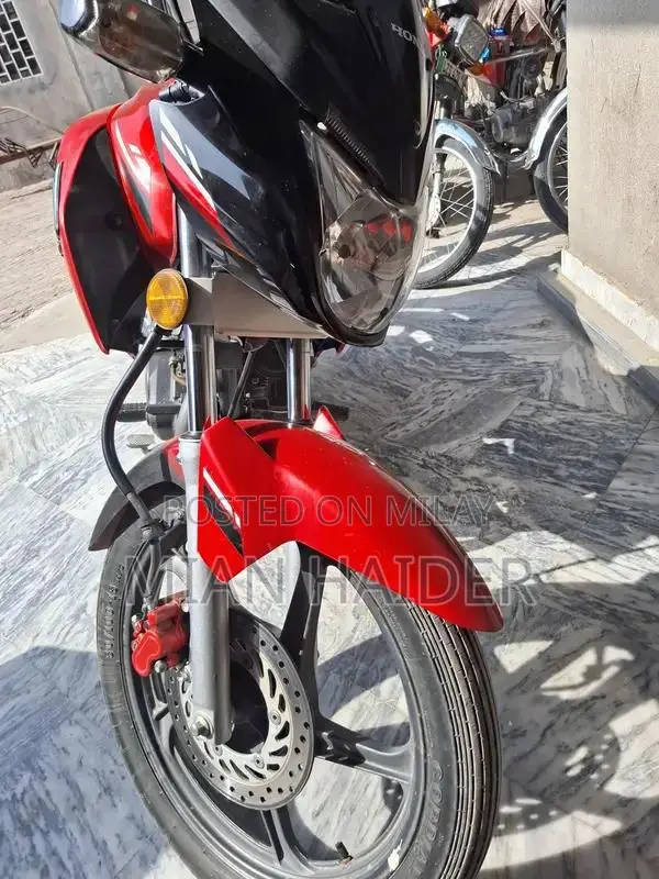 Honda CB 150F 2023 Model Motorcycle - Excellent Condition