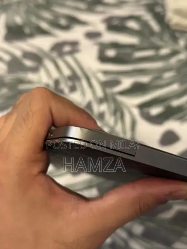 Macbook Pro 2018 15” 256gb 16gb