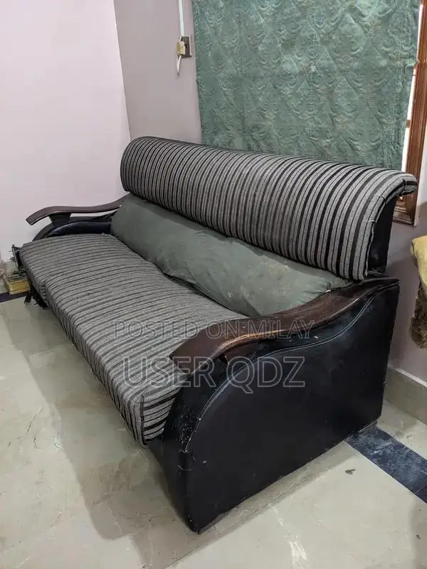 Seven seater sofa set