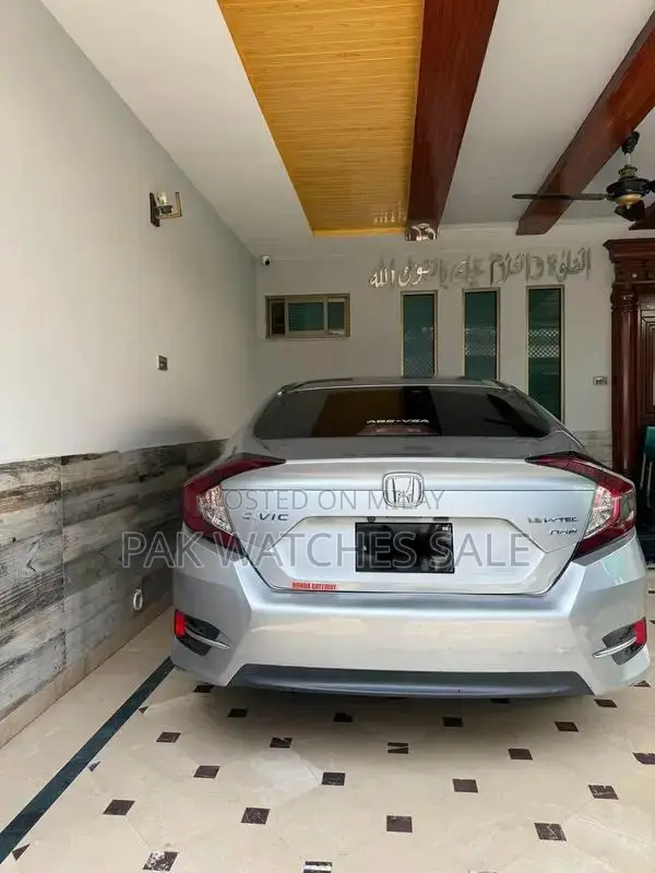 Honda Civic 1.8 Sedan Compact Car