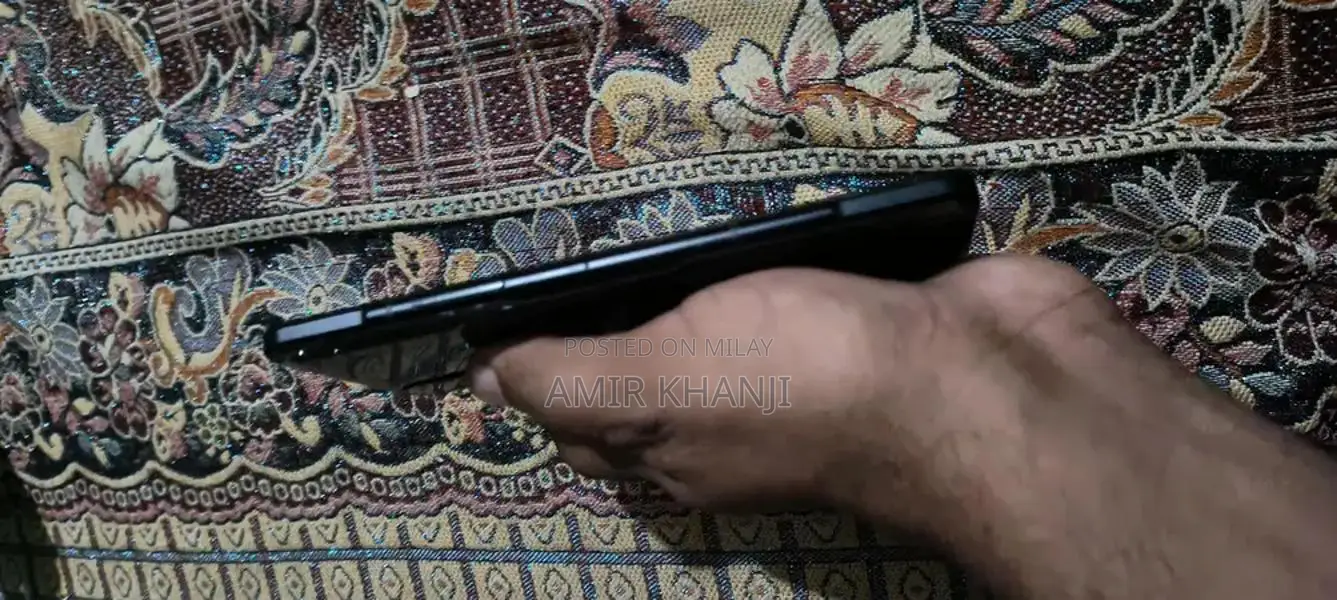 Redmi K40 Smartphone with Dual SIM and Minor Back Glass Damage