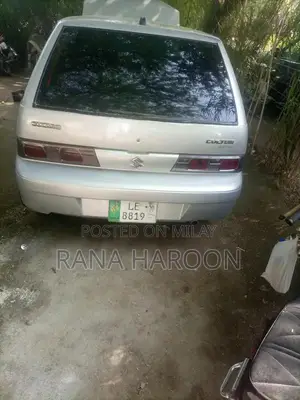 Suzuki Compact Sedan - Versatile Urban Driving Solution