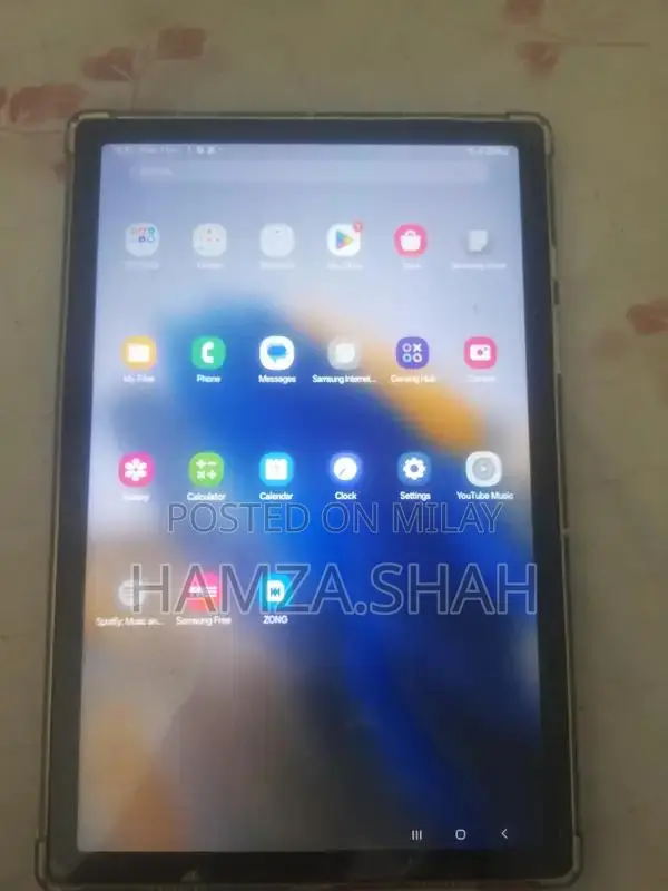 Samsung Galaxy Tab A8 10.5-inch Tablet