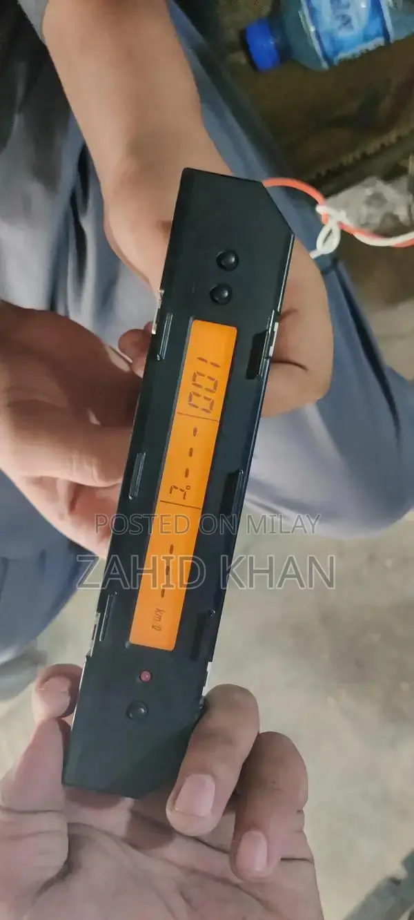 Suzuki Swift Dashboard Clock - Stylish Car Interior Accessory