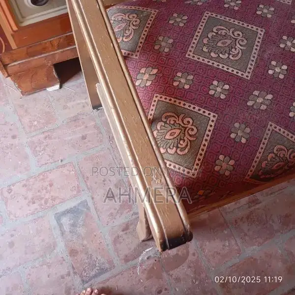 3 sofa set 1 large sofa and 2 small