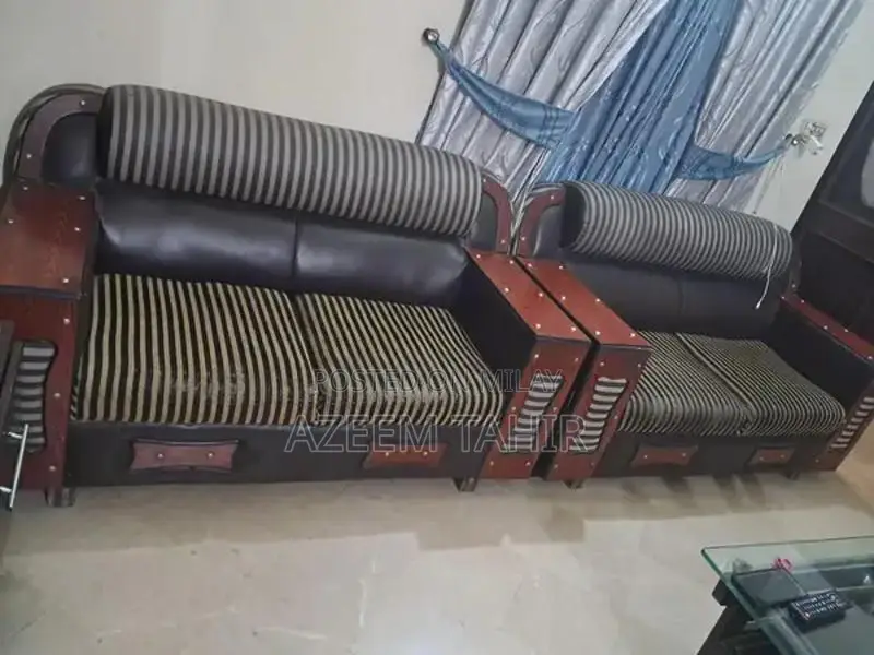 3+2+2( 7 seater) sofa set for sale