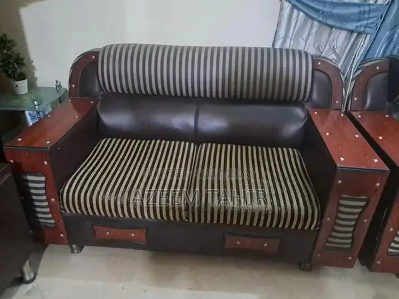 3+2+2( 7 seater) sofa set for sale