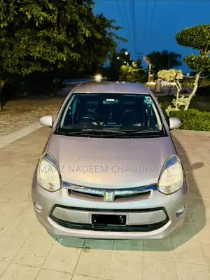 Photo - Toyota Passo Plus Hana C Compact Hatchback