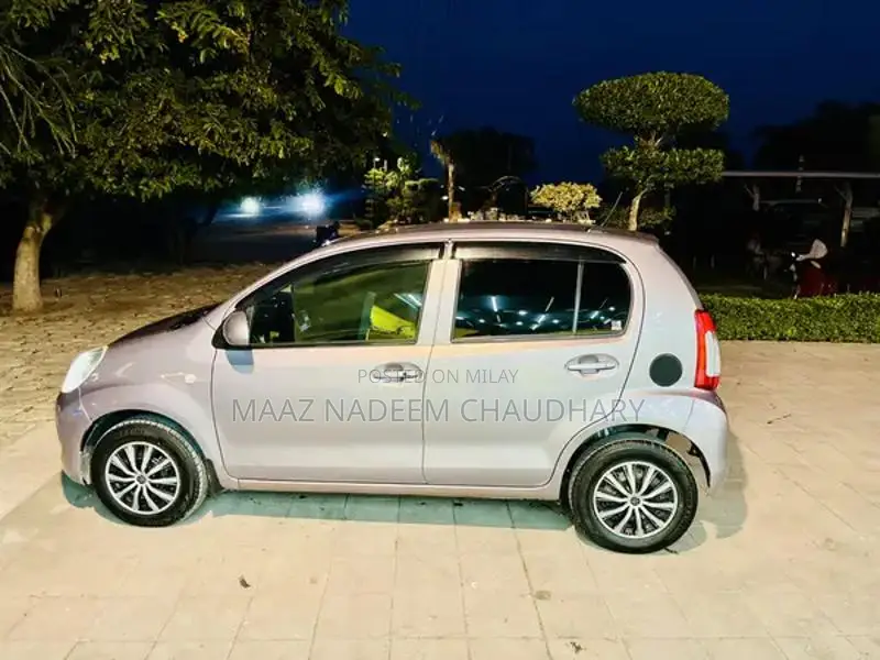 Toyota Passo Plus Hana C Compact Hatchback