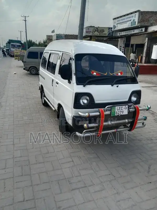 Suzuki Bolan GL 2009 CNG Sedan - Family Car with Excellent Condition