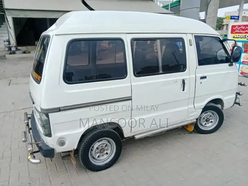 Suzuki Bolan GL 2009 CNG Sedan - Family Car with Excellent Condition
