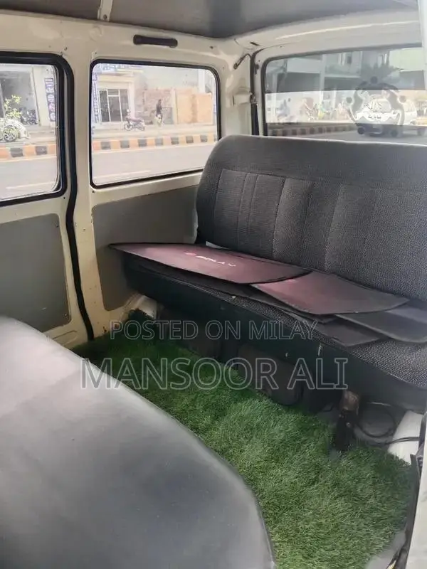 Suzuki Bolan GL 2009 CNG Sedan - Family Car with Excellent Condition