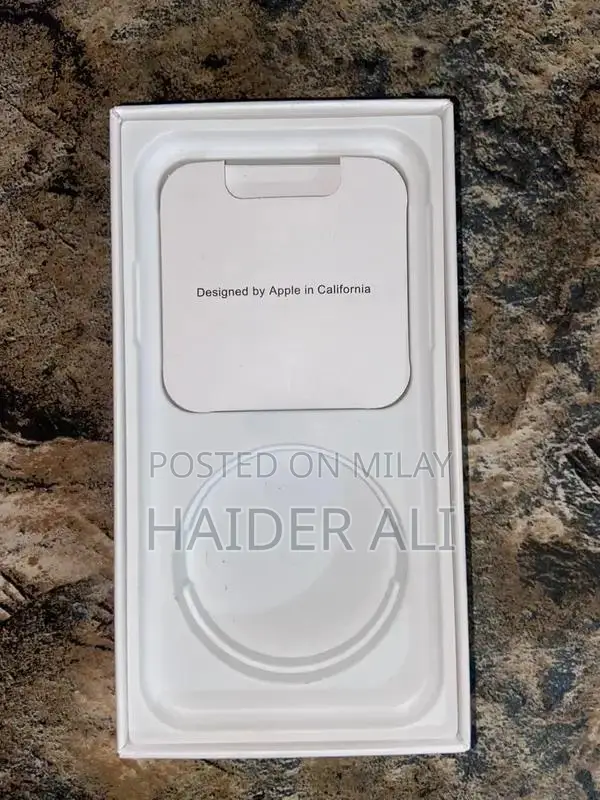 Apple iPhone 11 64GB Unlocked Smartphone with Face ID