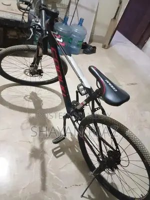 2022 Geared Bicycle in Excellent Condition
