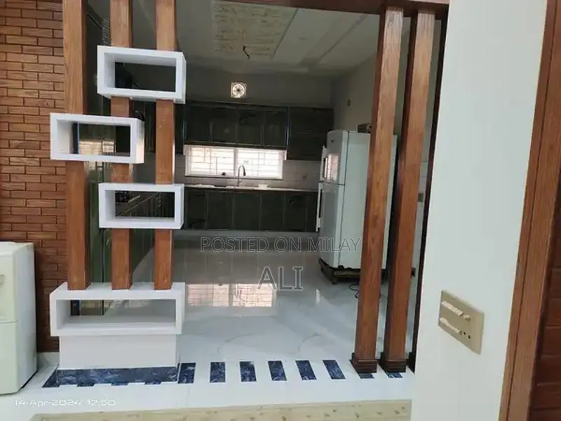 Luxurious 1 Kanal Fully Furnished House with 7 Bedrooms